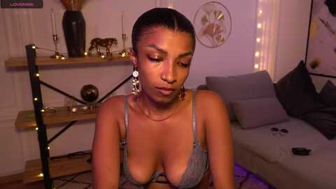 manelikpearce @ myfreecams on 20230914