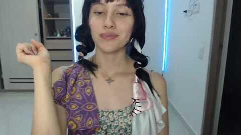 miku_grrr @ myfreecams on 20230914