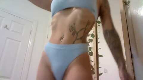 missrose2792 @ myfreecams on 20230914