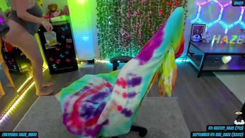 nikki_haze @ myfreecams on 20230914