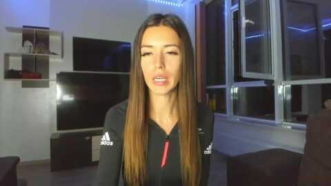 onekiss1 @ myfreecams on 20230914