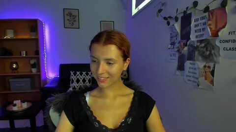 sarajaay18 @ myfreecams on 20230914