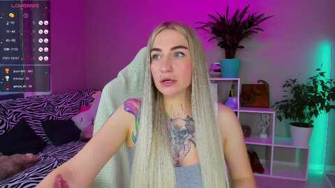 tanyafalcon @ myfreecams on 20230914