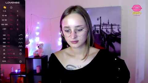 alis_saa @ myfreecams on 20230915