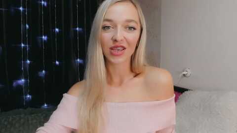 ambri_lili @ myfreecams on 20230915