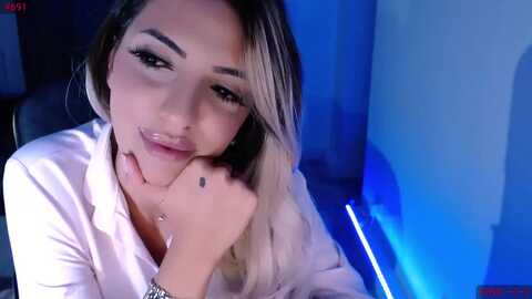 diamondblack5 @ myfreecams on 20230915