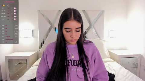 evelynowen1 @ myfreecams on 20230915