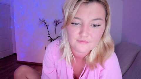 fire_ice_emma @ myfreecams on 20230915