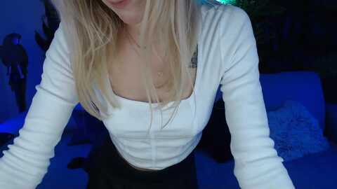 horny_blond @ myfreecams on 20230915
