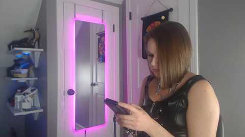 kenzisnow @ myfreecams on 20230915