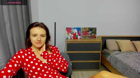 lovelymirra @ myfreecams on 20230915