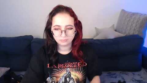 mini_diva @ myfreecams on 20230915