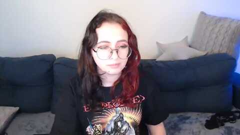 mini_diva @ myfreecams on 20230915