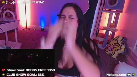 nekobeanxo @ myfreecams on 20230915