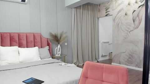 nelliecutest @ myfreecams on 20230915