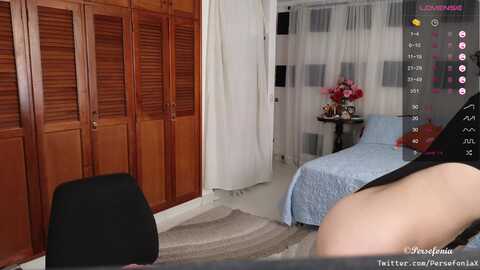 persefonia @ myfreecams on 20230915