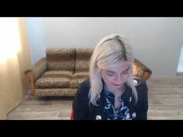sexybeatriice @ myfreecams on 20230915