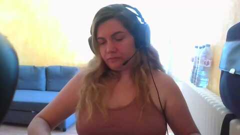 squirtylady38 @ myfreecams on 20230915