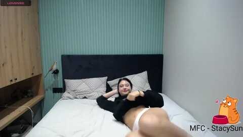 stacysun @ myfreecams on 20230915