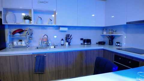 anna_shine89 @ myfreecams on 20230916