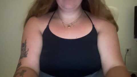 doctorluna @ myfreecams on 20230916