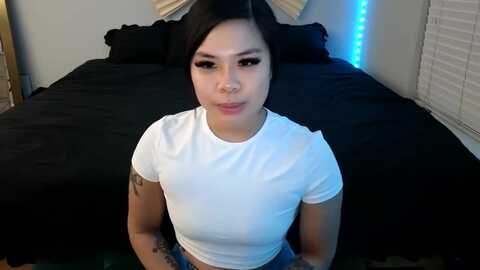 dolllface @ myfreecams on 20230916