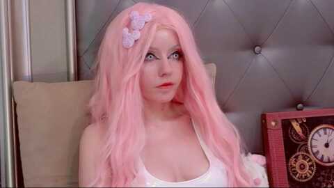 freyagold @ myfreecams on 20230916