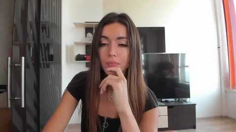 onekiss1 @ myfreecams on 20230916