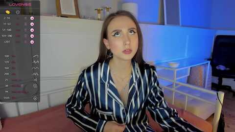 sophie_rocks @ myfreecams on 20230916