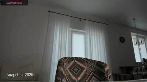 xhobbyx @ myfreecams on 20230916