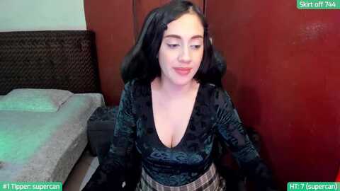 evi3_ @ myfreecams on 20230917