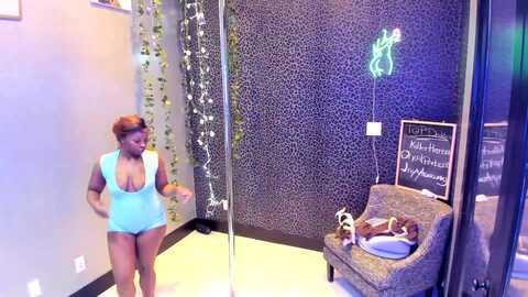 firebugg711 @ myfreecams on 20230917