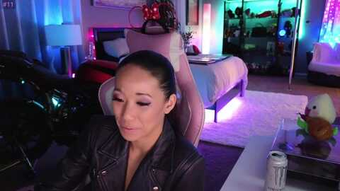 lexxiskol @ myfreecams on 20230917