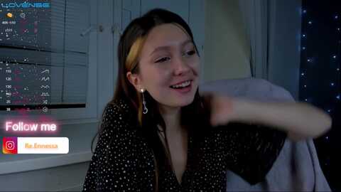 renessy_ @ myfreecams on 20230917