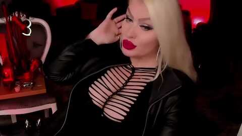 alfa_female @ myfreecams on 20230918