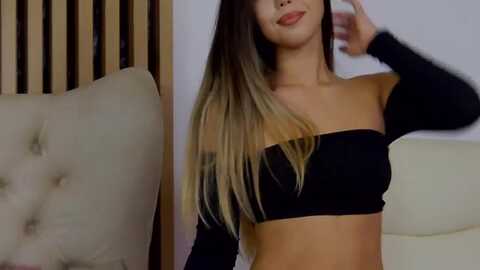clairejenner @ myfreecams on 20230918