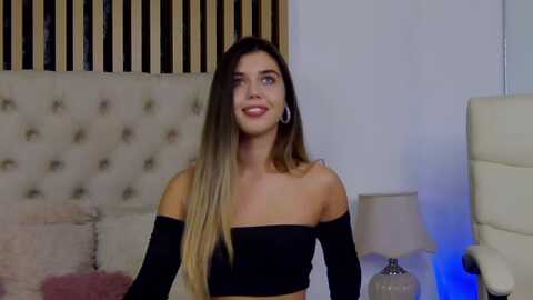 clairejenner @ myfreecams on 20230918