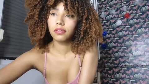 cofewithmilk @ myfreecams on 20230918
