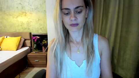 debbypaige @ myfreecams on 20230918