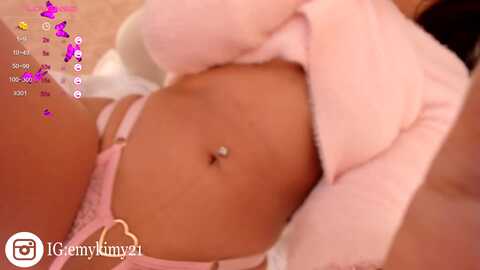 emily_kim @ myfreecams on 20230918