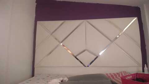 leilaevanns @ myfreecams on 20230918