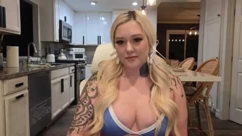 mermaidmiley @ myfreecams on 20230918