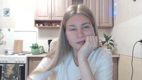 ms_charming @ myfreecams on 20230918