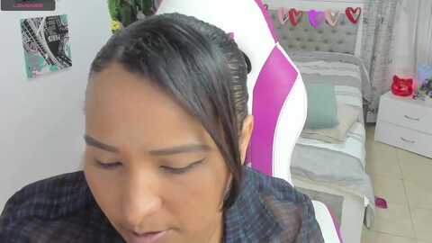 paola_ih @ myfreecams on 20230918