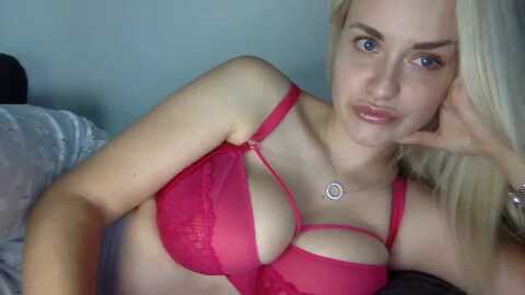 polly_213109 @ myfreecams on 20230918