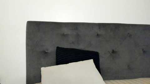 sashalopez @ myfreecams on 20230918