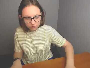 annahotty_ @ myfreecams on 20230919