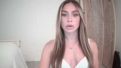 b_rhoades @ myfreecams on 20230919