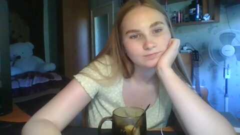 candy_ua @ myfreecams on 20230919