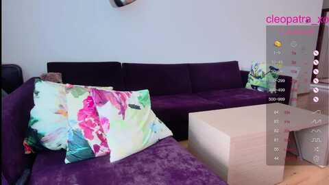 cleopatra_xo @ myfreecams on 20230919